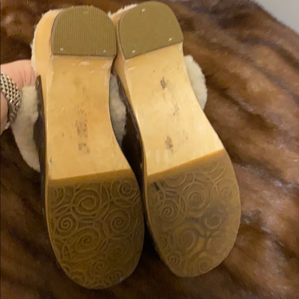 Ugg Clogs - image 3